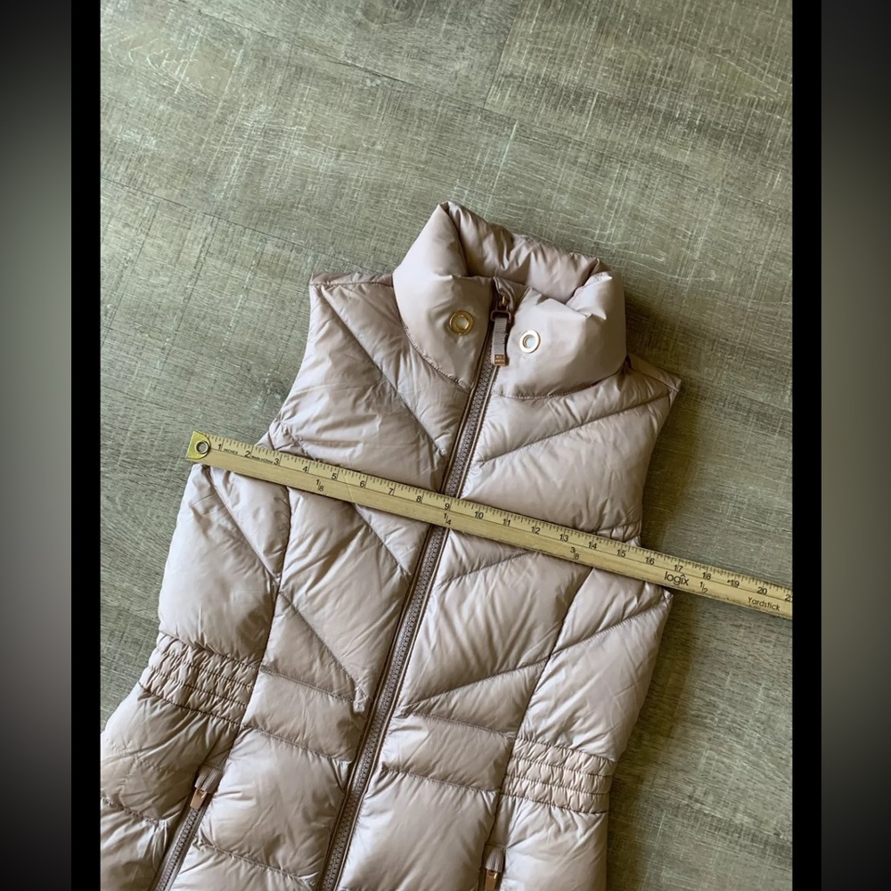 Athleta Women’s Banner Peak Goose Down Vest rose gold XS Puffer Outdoor 350856 - Picture 9 of 13